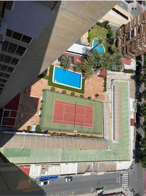 דירות בנידורם Estupendo Apartamento En Planta 22. 1ª Linea. מראה חיצוני תמונה